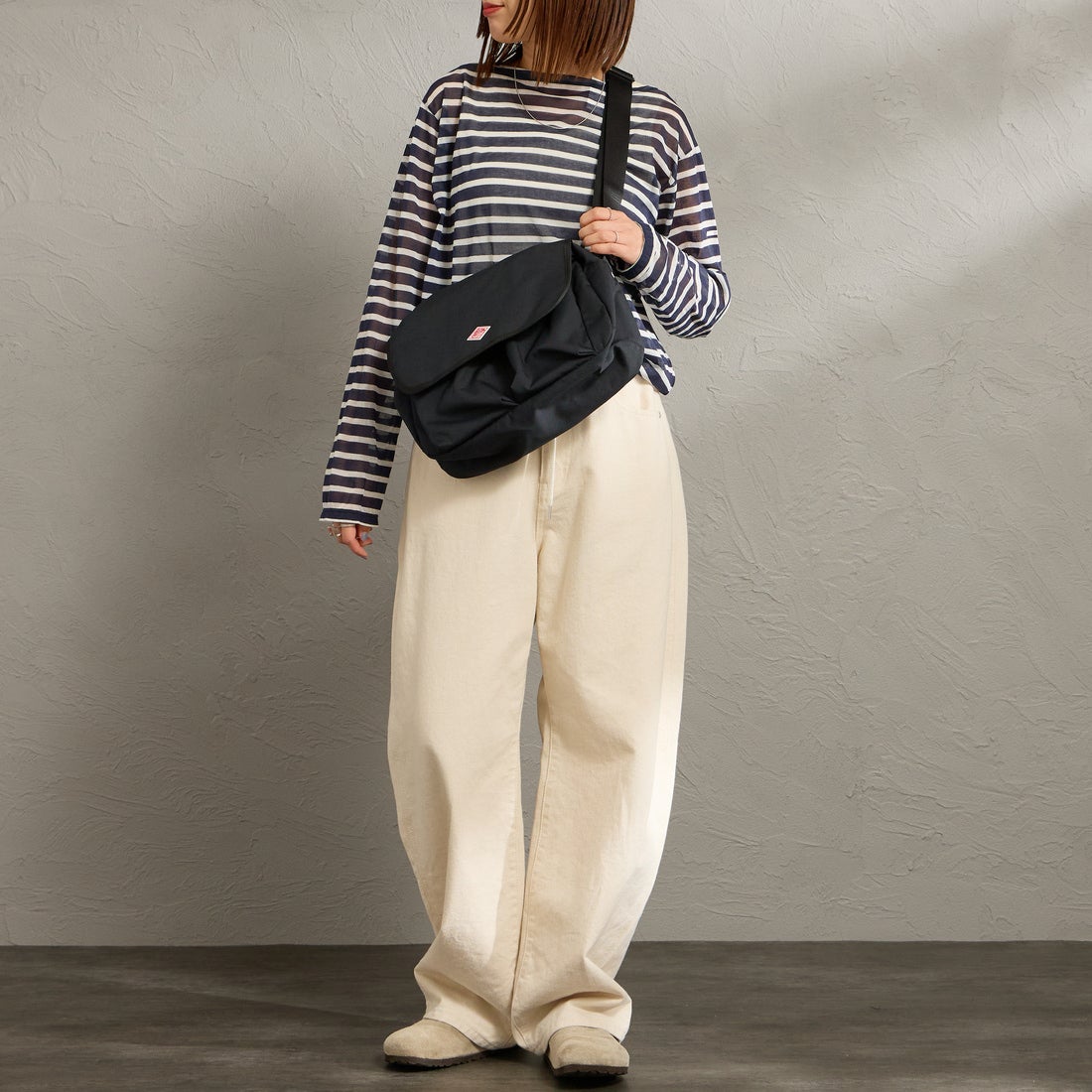 DANTON [ダントン] キャンバスショルダーバッグ [OBERKAMPF] BLACK