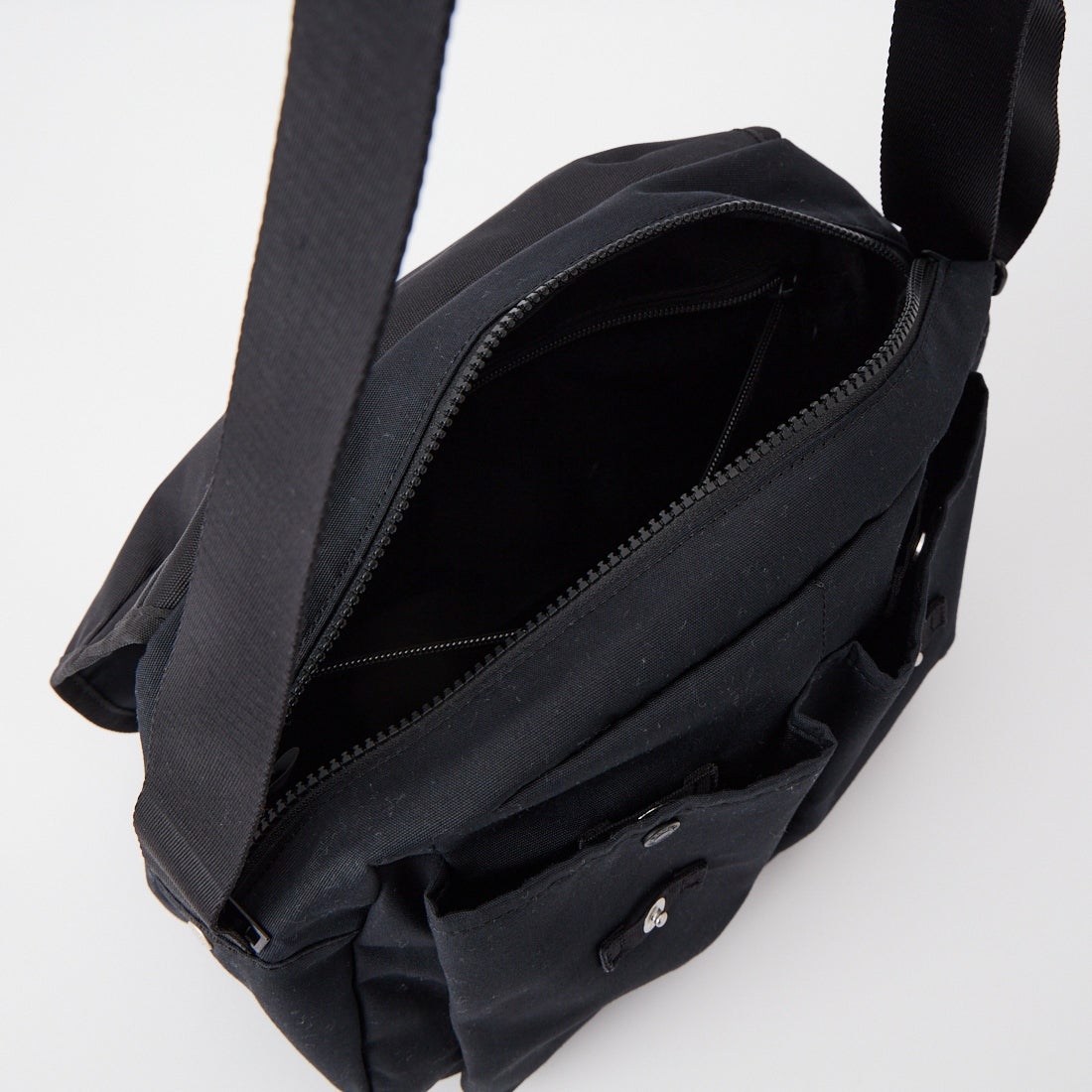 DANTON [ダントン] キャンバスショルダーバッグ [OBERKAMPF] BLACK