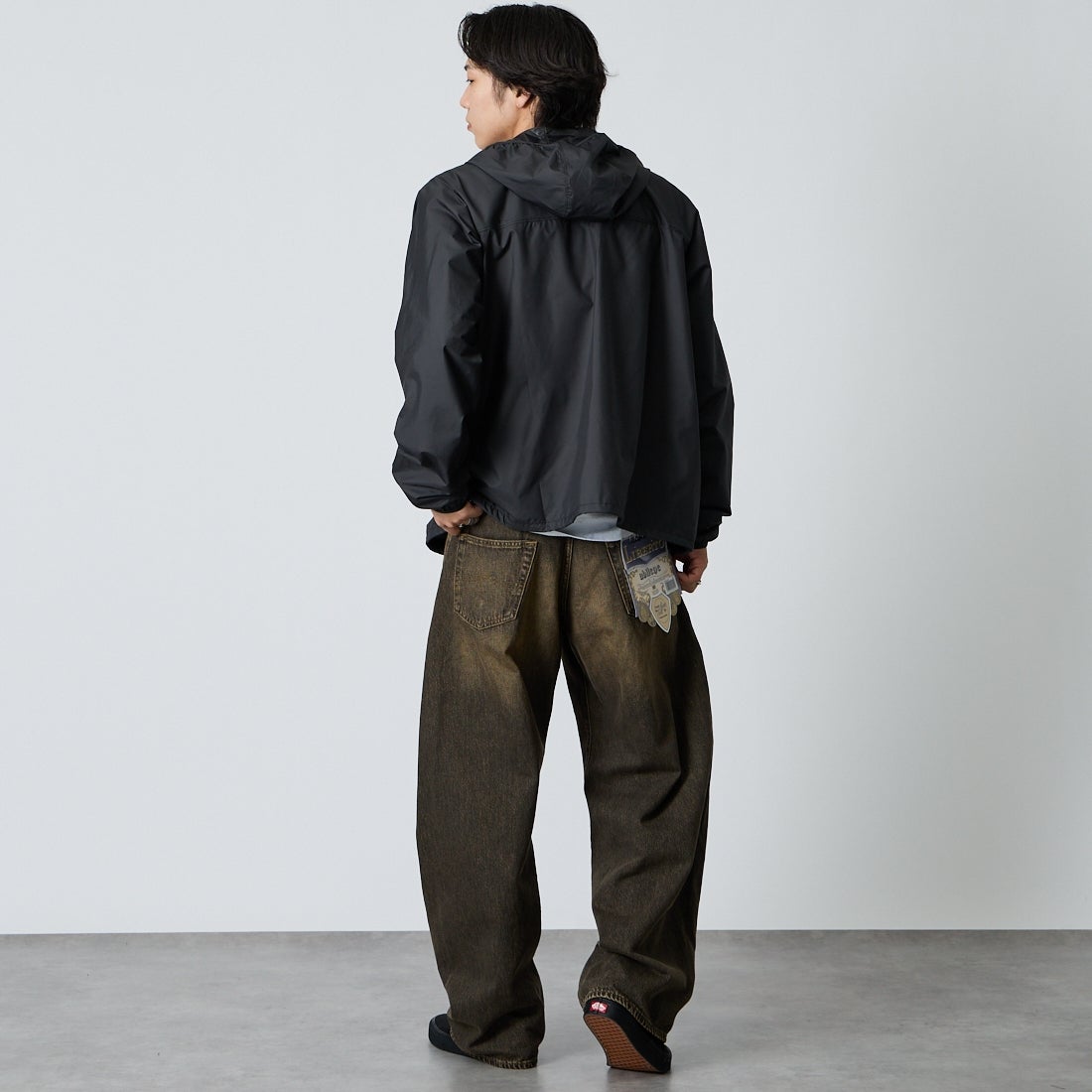 patagonia [パタゴニア] メンズ ライト&バリアブルジャケット [20495] BLK &&モデル身長：179cm 着用サイズ：M&&