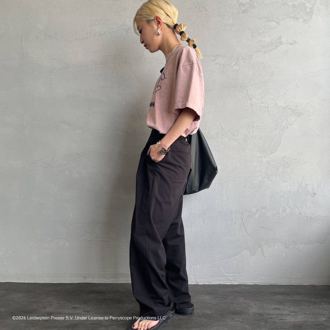 GOOD ROCK SPEED [グッドロックスピード] 別注 AC/DC ロックプリントTシャツ [INTN-023-JF] PINK &&モデル身長：150cm 着用サイズ：M&&