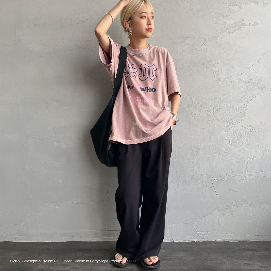 GOOD ROCK SPEED [グッドロックスピード] 別注 AC/DC ロックプリントTシャツ [INTN-023-JF] PINK &&モデル身長：150cm 着用サイズ：M&&