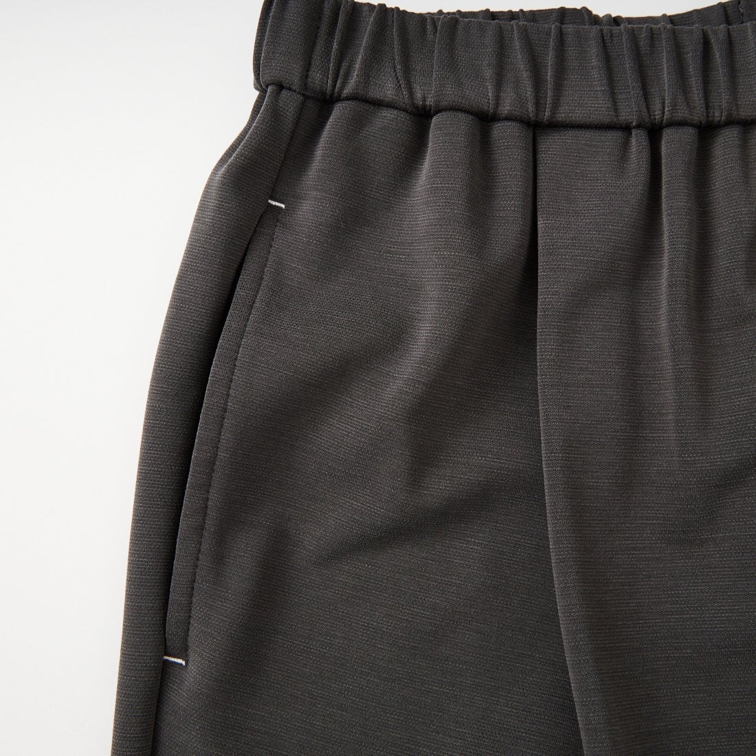 YENN [イエン] サイドスリットスラックス [Y261-32022] CHARCOAL