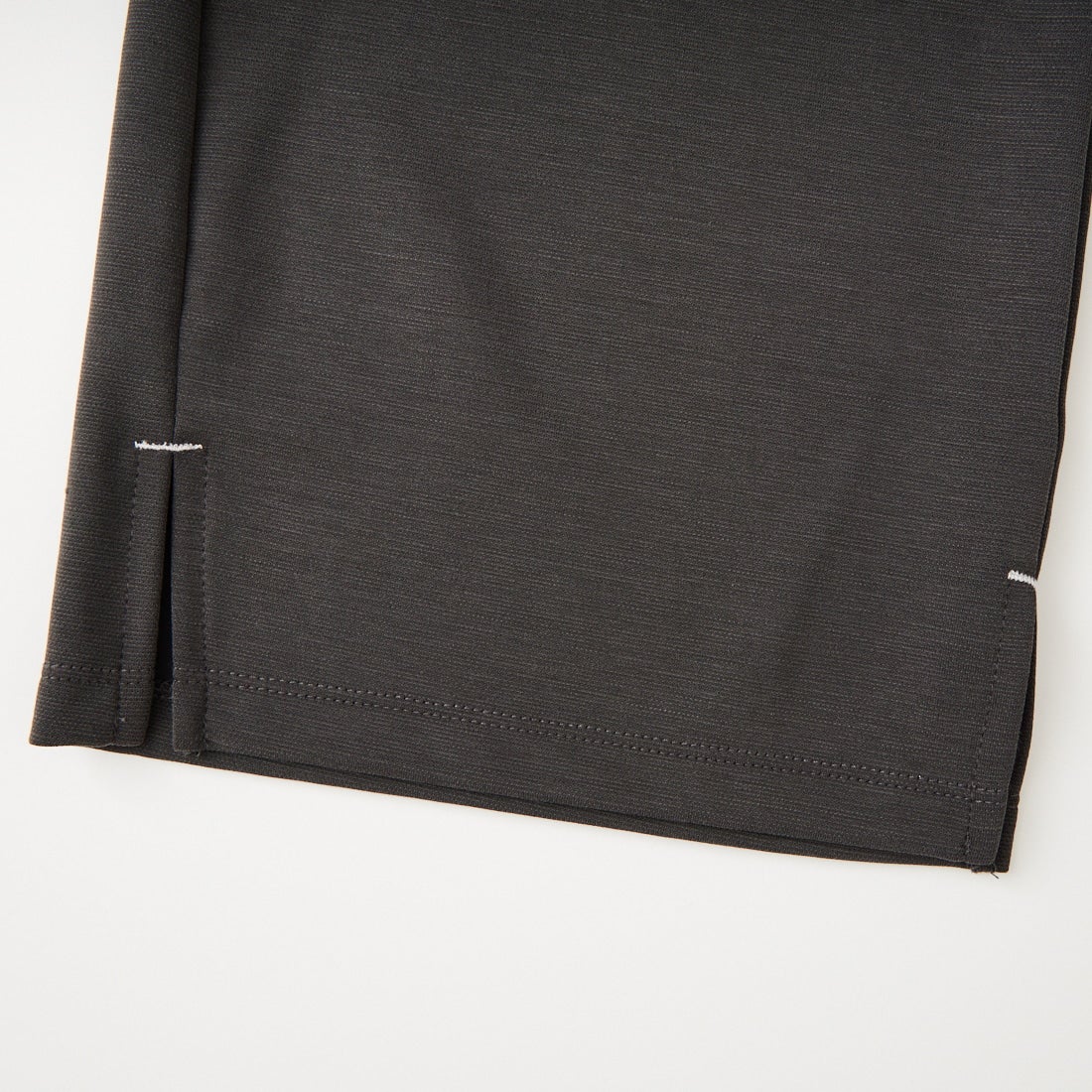 YENN [イエン] サイドスリットスラックス [Y261-32022] CHARCOAL