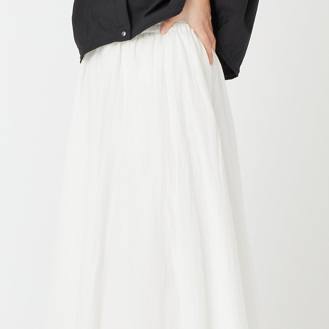 Jeans Factory Clothes [ジーンズファクトリークローズ] ボリュームフレアスカート [IN4-SK-6] 02 WHITE &&モデル身長：162cm 着用サイズ：F&&