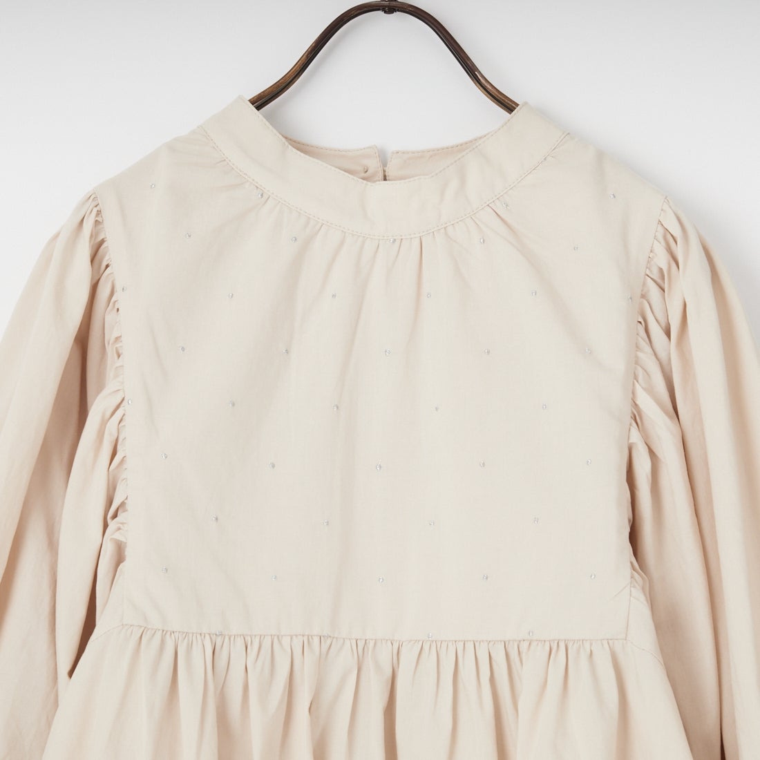 Kelen [ケレン] ラメドット刺繍ギャザーブラウス CAFUN [LKL26HBL2289] LTGRAYGE