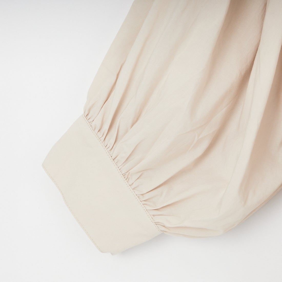 Kelen [ケレン] ラメドット刺繍ギャザーブラウス CAFUN [LKL26HBL2289] LTGRAYGE