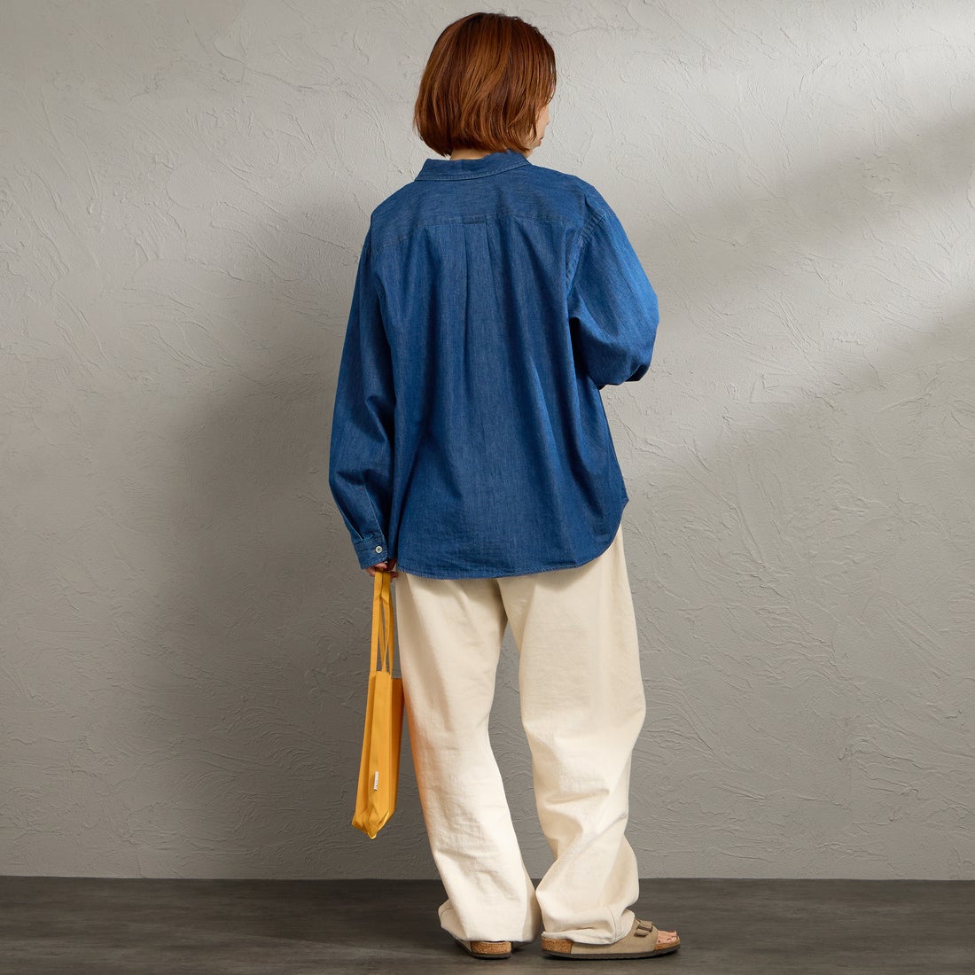 DANTON [ダントン] デニムダンガリー レギュラーカラーシャツ [DT-B0442DUG] LT.INDIGO &&モデル身長：158cm 着用サイズ：38&&