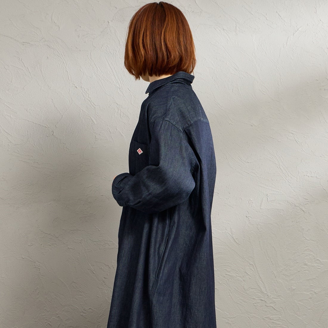 DANTON [ダントン] デニムダンガリー レギュラーカラーシャツワンピース [DT-G0115DUG] INDIGO &&モデル身長：158cm 着用サイズ：36&&