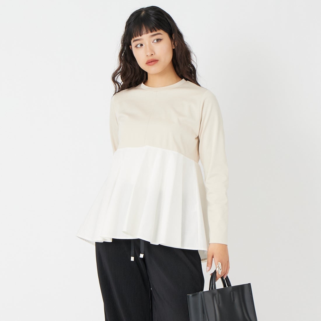 033 ﾍﾞｰｼﾞｭ&&モデル身長：162cm 着用サイズ：F&&