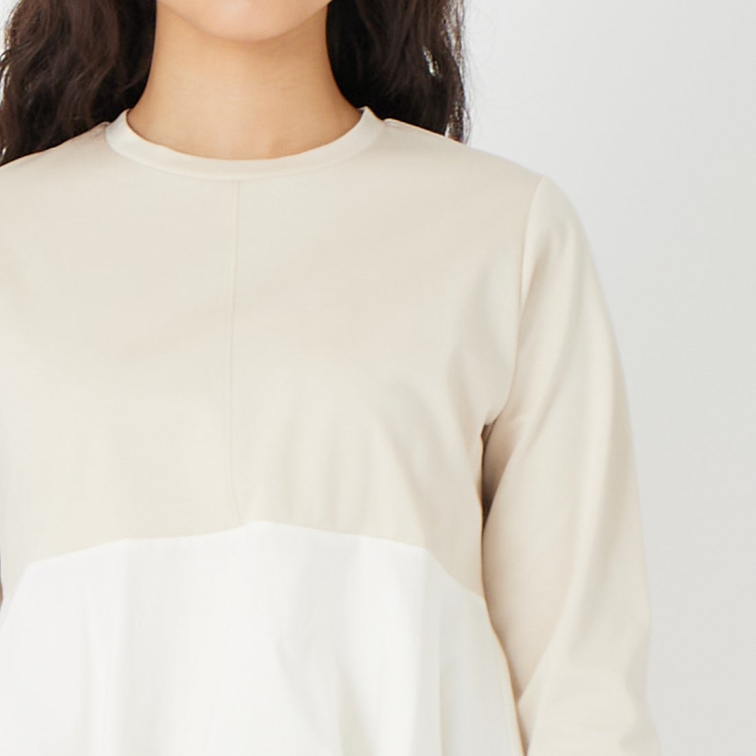 USINE [ユジーヌ] 接触冷感ポンチペプラムトップス [21267072] 033 ﾍﾞｰｼﾞｭ &&モデル身長：162cm 着用サイズ：F&&