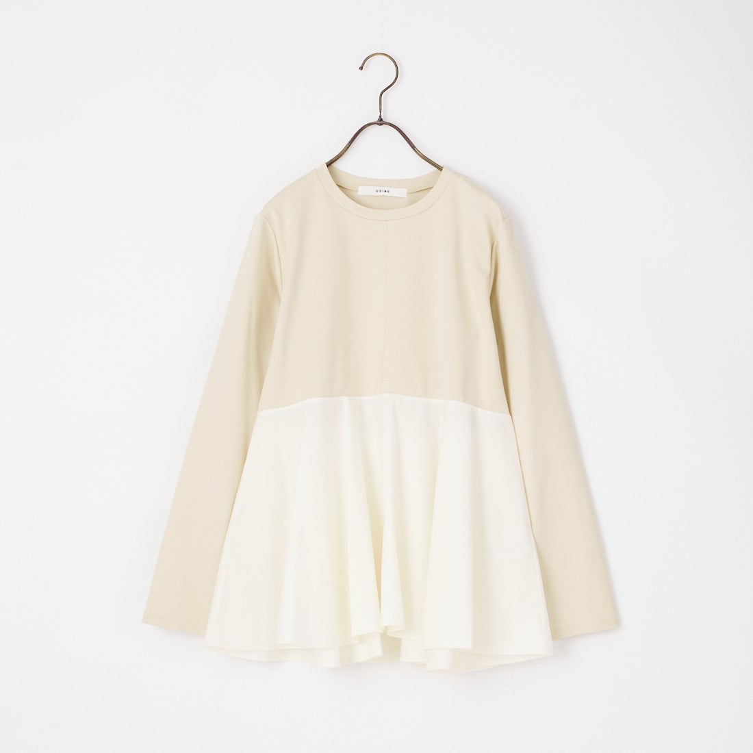 USINE [ユジーヌ] 接触冷感ポンチペプラムトップス [21267072] 033 ﾍﾞｰｼﾞｭ