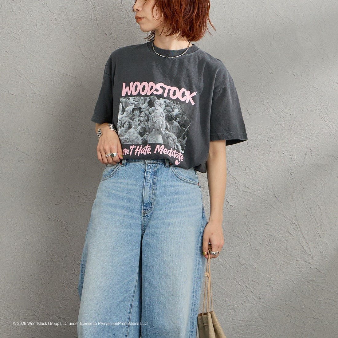 GOOD ROCK SPEED [グッドロックスピード] 別注 WOODSTOCK ロックプリントTシャツ [INTN-069-JF] CHARCOAL &&モデル身長：158cm 着用サイズ：M&&