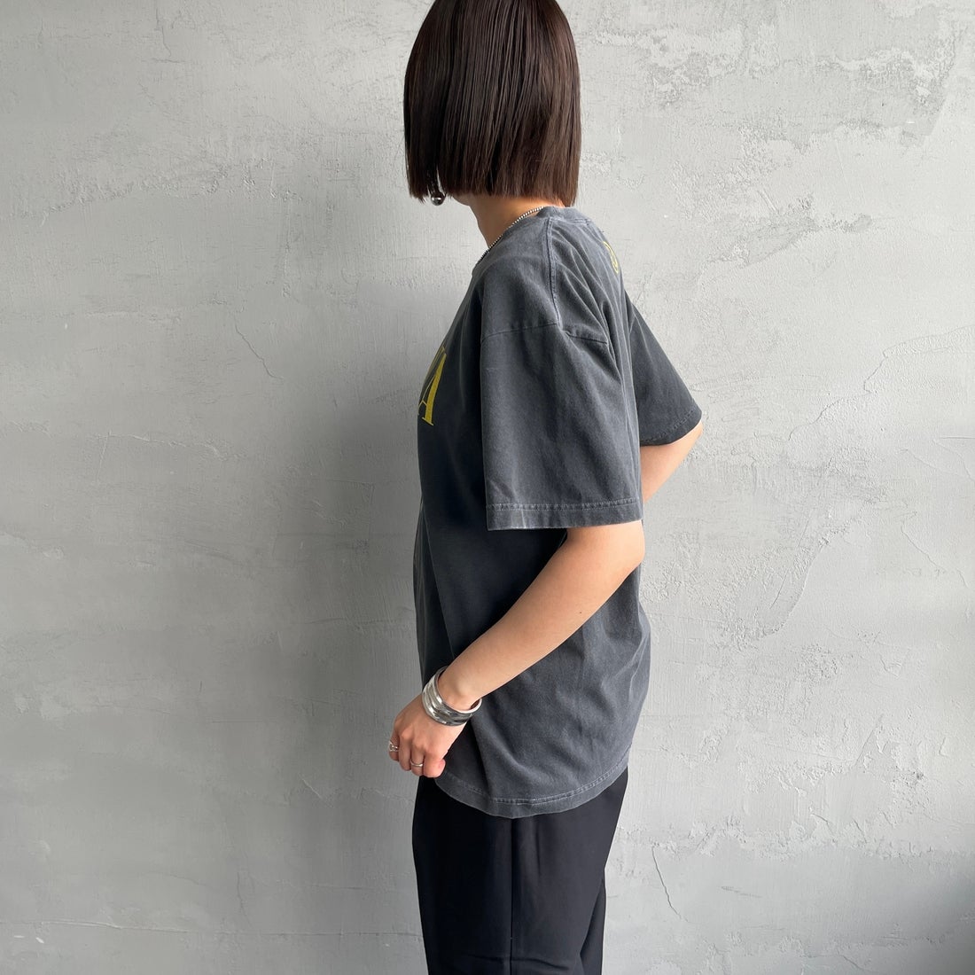 GOOD ROCK SPEED [グッドロックスピード] 別注 NIRVANA ロックプリントTシャツ [INTN-030-JF] CHARCOAL &&モデル身長：159cm 着用サイズ：M&&