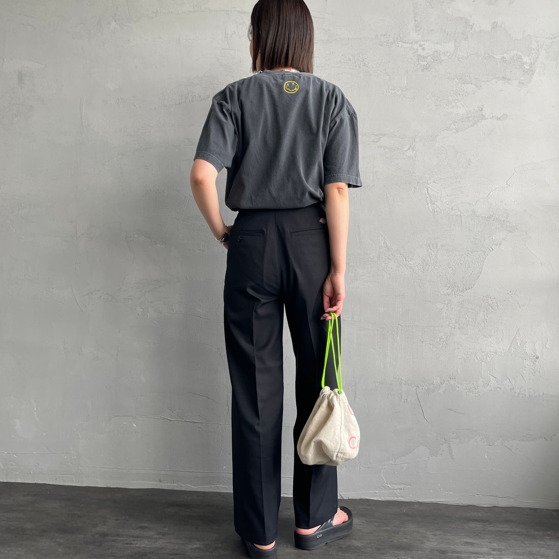 GOOD ROCK SPEED [グッドロックスピード] 別注 NIRVANA ロックプリントTシャツ [INTN-030-JF] CHARCOAL &&モデル身長：159cm 着用サイズ：M&&