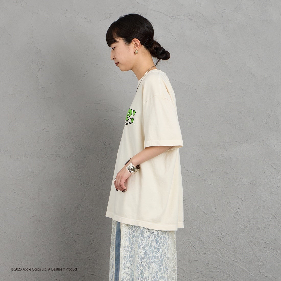 GOOD ROCK SPEED [グッドロックスピード] 別注 THE BEATLES ロックプリントTシャツ [INTN-060-JF] BEIGE &&モデル身長：150cm 着用サイズ：M&&