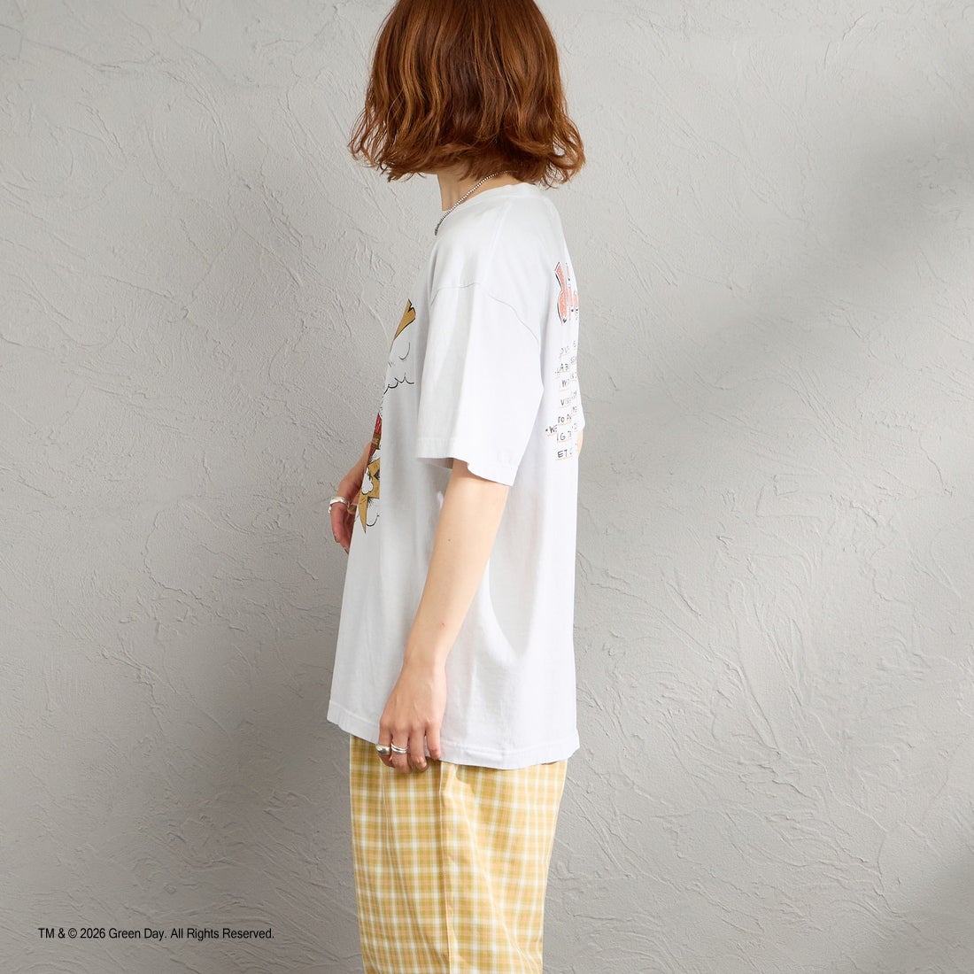 GOOD ROCK SPEED [グッドロックスピード] 別注 GREEN DAY ロックプリントTシャツ [INTN-065-JF] LT.GRAY &&モデル身長：158cm 着用サイズ：M&&