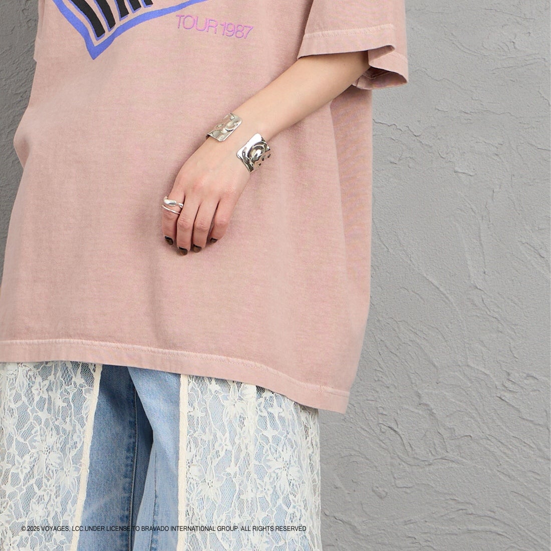 GOOD ROCK SPEED [グッドロックスピード] 別注 BILLY JOEL ロックプリントTシャツ [INTN-063-JF] PINK &&モデル身長：150cm 着用サイズ：M&&