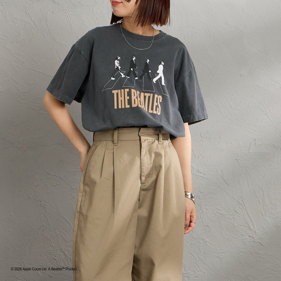 GOOD ROCK SPEED [グッドロックスピード] 別注 THE BEATLES ロックプリントTシャツ [INTN-062-JF] CHARCOAL &&モデル身長：159cm 着用サイズ：M&&