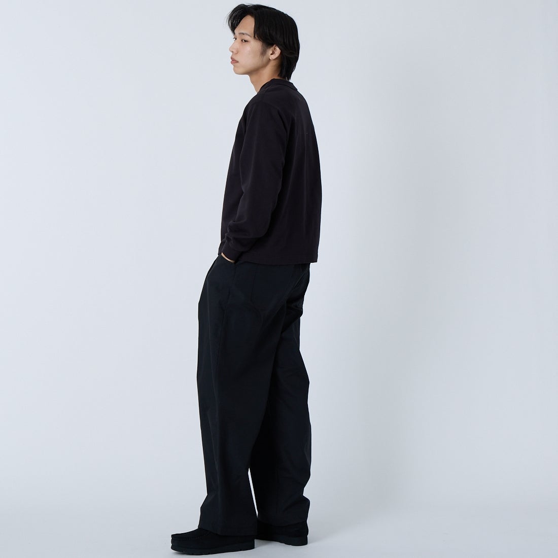 DANTON [ダントン] コットンテリー Vネックカーディガン [DT-C0406CIN] CHARCOAL &&モデル身長：179cm 着用サイズ：38&&