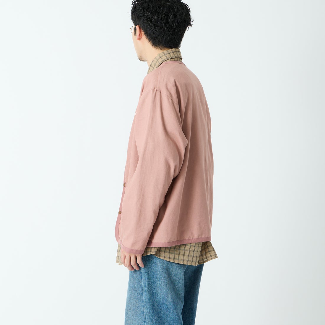 DANTON [ダントン] Vネック リネンシャツカーディガン [DT-B0350LIP] PINK &&モデル身長：168cm 着用サイズ：40&&