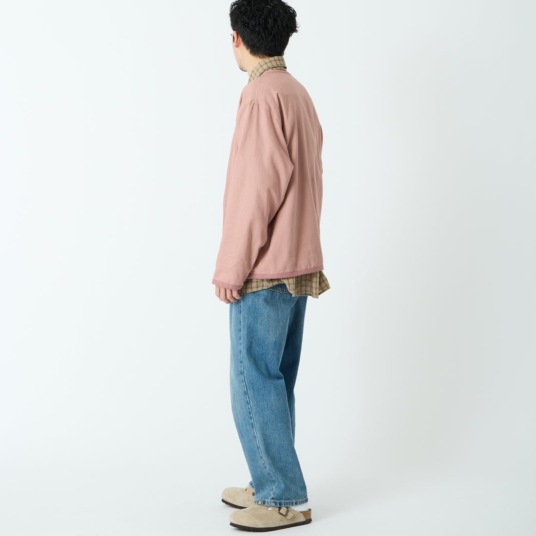 DANTON [ダントン] Vネック リネンシャツカーディガン [DT-B0350LIP] PINK &&モデル身長：168cm 着用サイズ：40&&