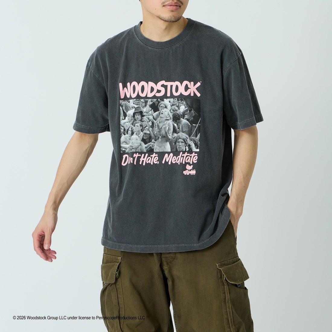 GOOD ROCK SPEED [グッドロックスピード] 別注 WOODSTOCK ロックプリントTシャツ [INTN-069-JF] CHARCOAL &&モデル身長：168cm 着用サイズ：L&&