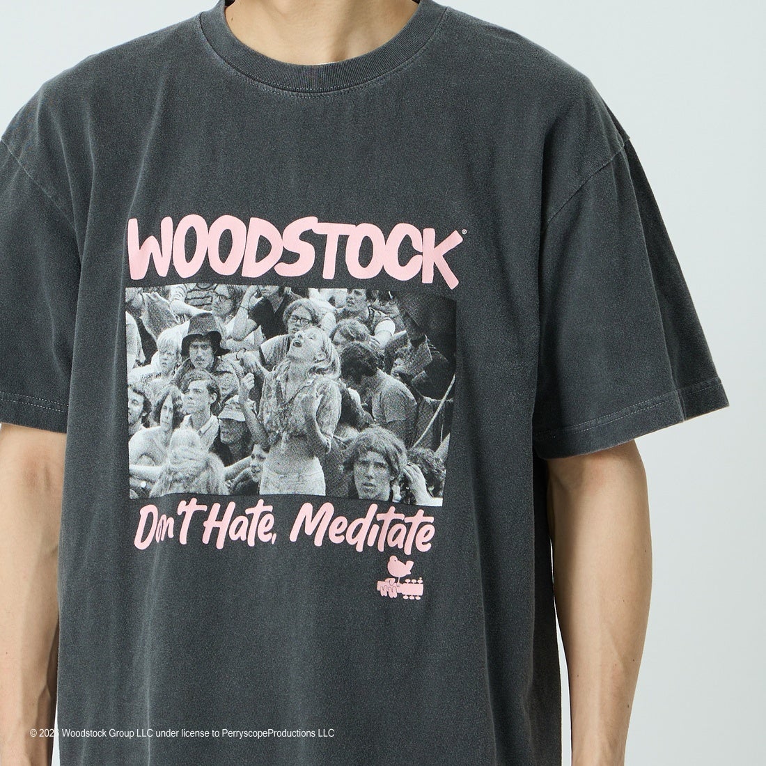 GOOD ROCK SPEED [グッドロックスピード] 別注 WOODSTOCK ロックプリントTシャツ [INTN-069-JF] CHARCOAL &&モデル身長：168cm 着用サイズ：L&&