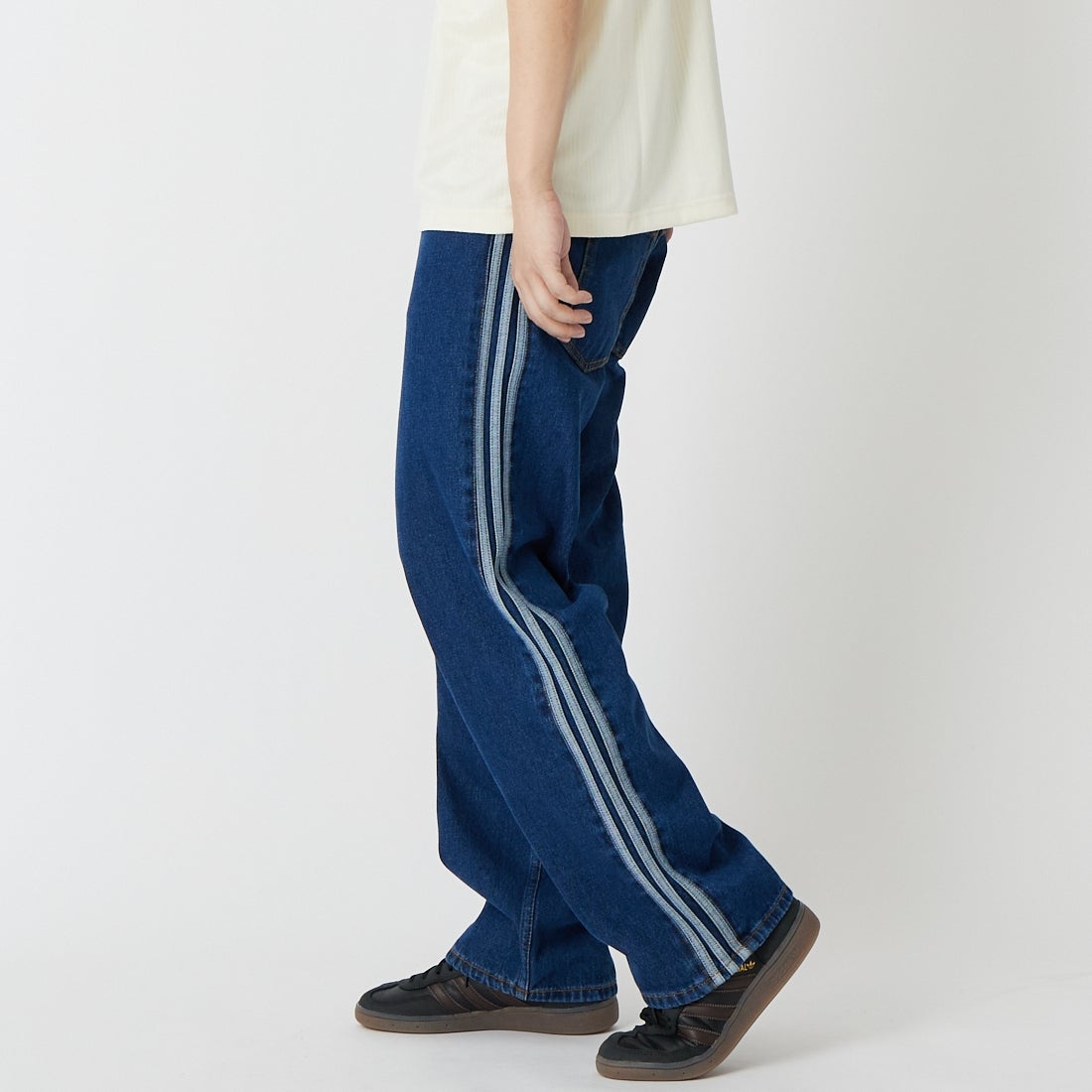 adidas Originals [アディダス オリジナルス] ファイヤーバード デニムトラックパンツ [I8696] KD1499 &&モデル身長：179cm 着用サイズ：30&&