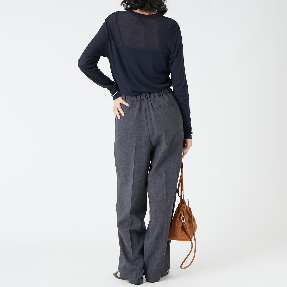 USINE [ユジーヌ] コットンシアーロングスリーブTシャツ [21267069]  076 ﾈｲﾋﾞｰ &&モデル身長：162cm 着用サイズ：F&&