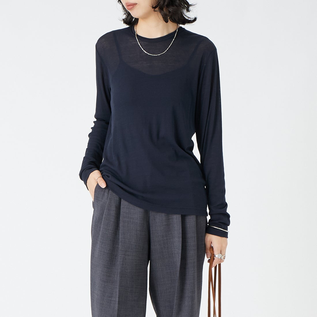 USINE [ユジーヌ] コットンシアーロングスリーブTシャツ [21267069]  076 ﾈｲﾋﾞｰ &&モデル身長：162cm 着用サイズ：F&&
