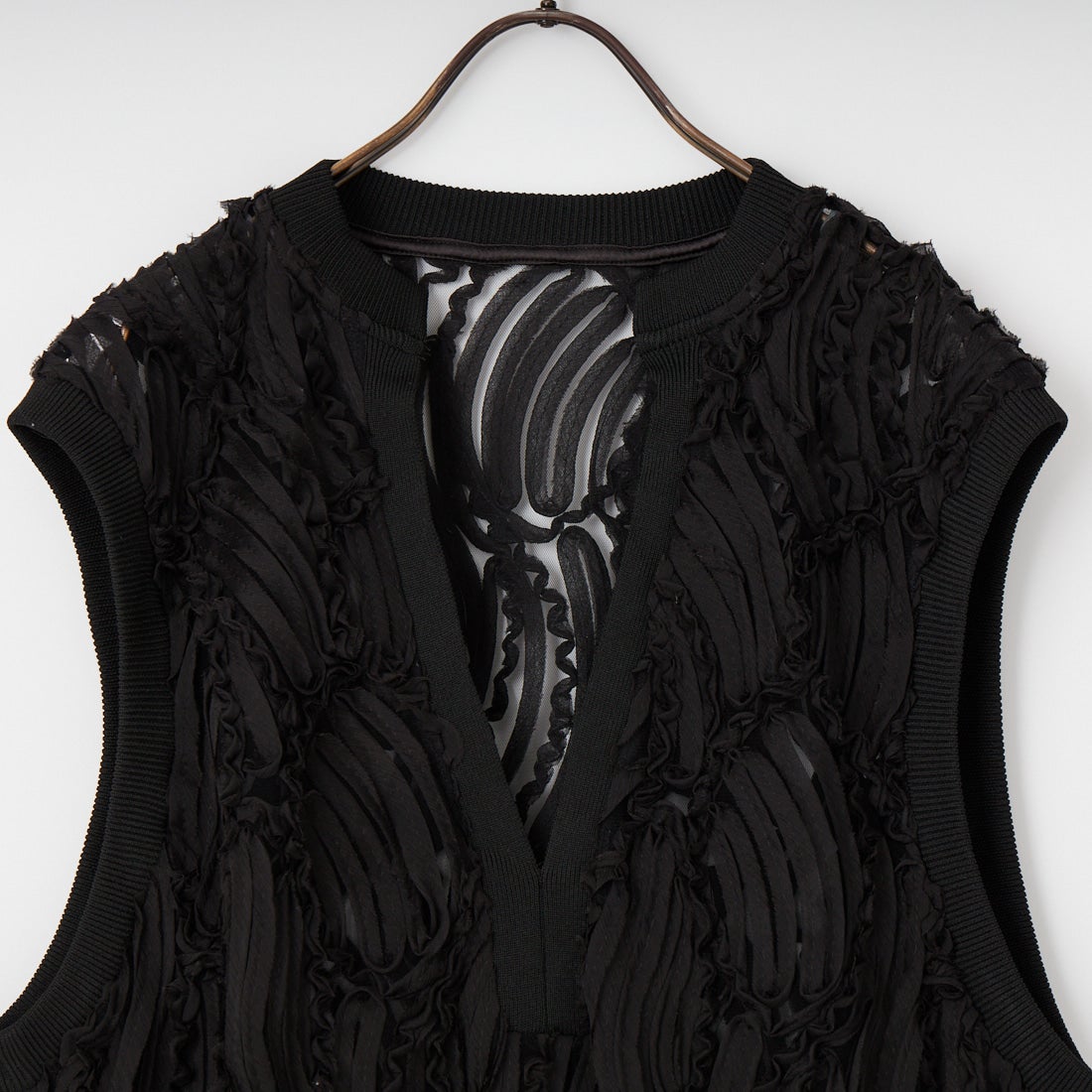 CLOCHE [クロシェ] コードレースシアーベスト [61285564] ﾌﾞﾗｯｸ