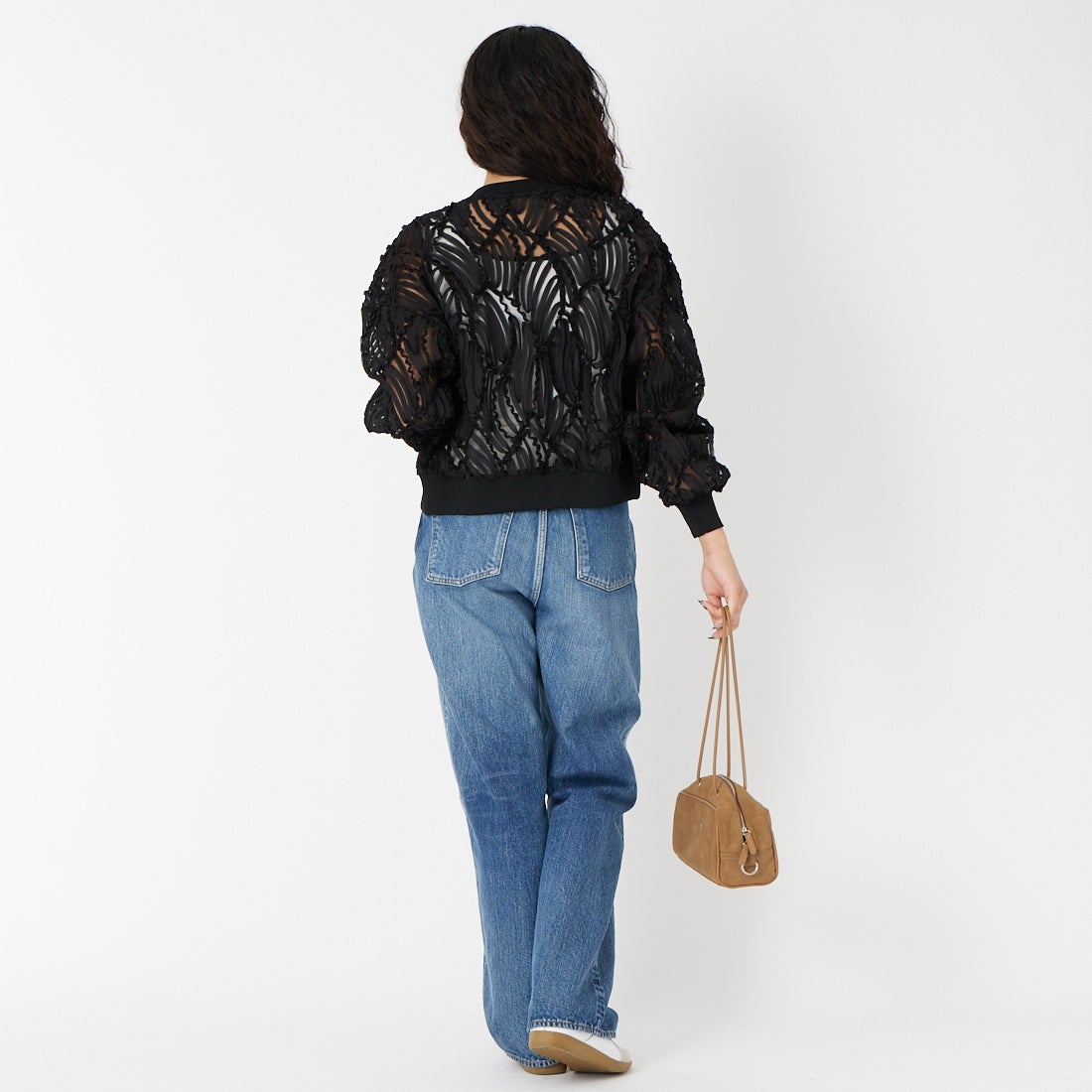 CLOCHE [クロシェ] コードレースシアーブルゾン [61285527] ﾌﾞﾗｯｸ &&モデル身長：162cm 着用サイズ：2&&