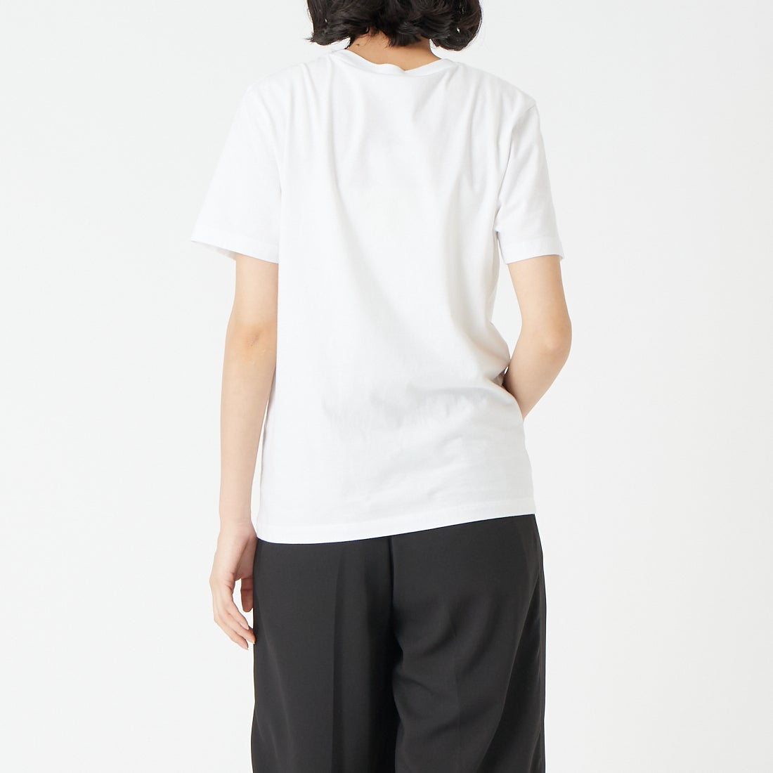 MAISON KITSUNE [メゾン キツネ] ドリーミングフォックス レギュラーTシャツ [QW00109KJ7026] P100 WHITE &&モデル身長：162cm 着用サイズ：S&&