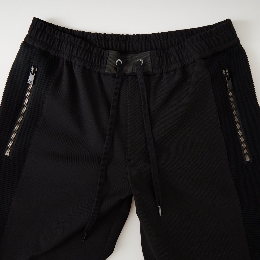 TATRAS [タトラス] ORTICCHIO/オルティッキオ パンツ [MCKZ0045103588] BLACK