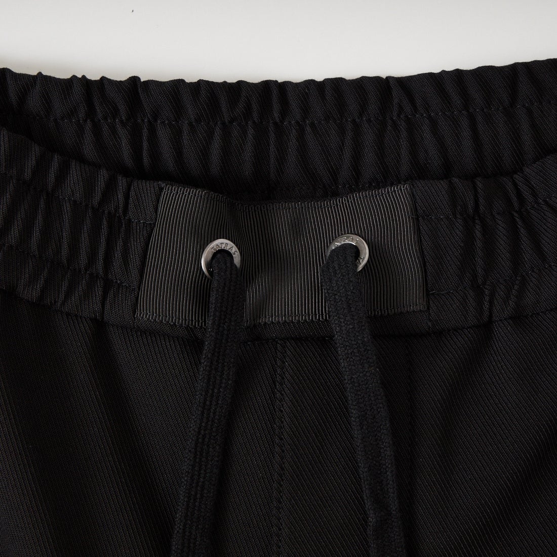 TATRAS [タトラス] ORTICCHIO/オルティッキオ パンツ [MCKZ0045103588] BLACK