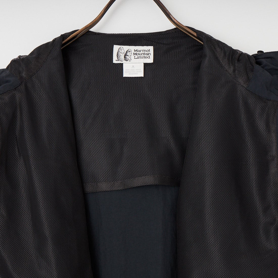 Marmot [マーモット] ウィメンズ ギルドジャケット [MTSS26WJK010] BLACK