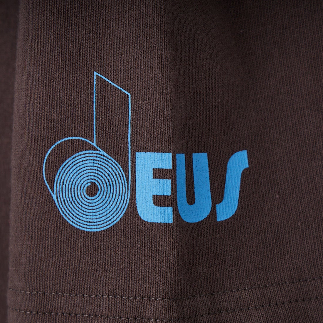 DEUS EX MACHINA [デウス エクス マキナ] OFFICE MUSIQUE ショートスリーブTシャツ [D261UTS712] ANTHRACITE