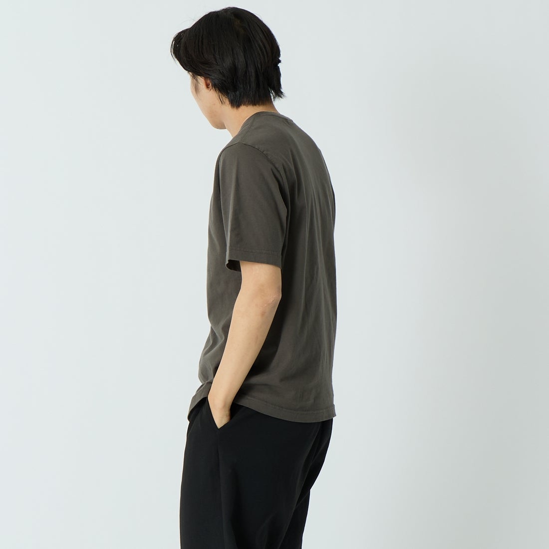 MAISON KITSUNE [メゾン キツネ] ドリーミングフォックス コンフォートTシャツ [QM00102KJ7026] 0453 BELUG &&モデル身長：179cm 着用サイズ：M&&