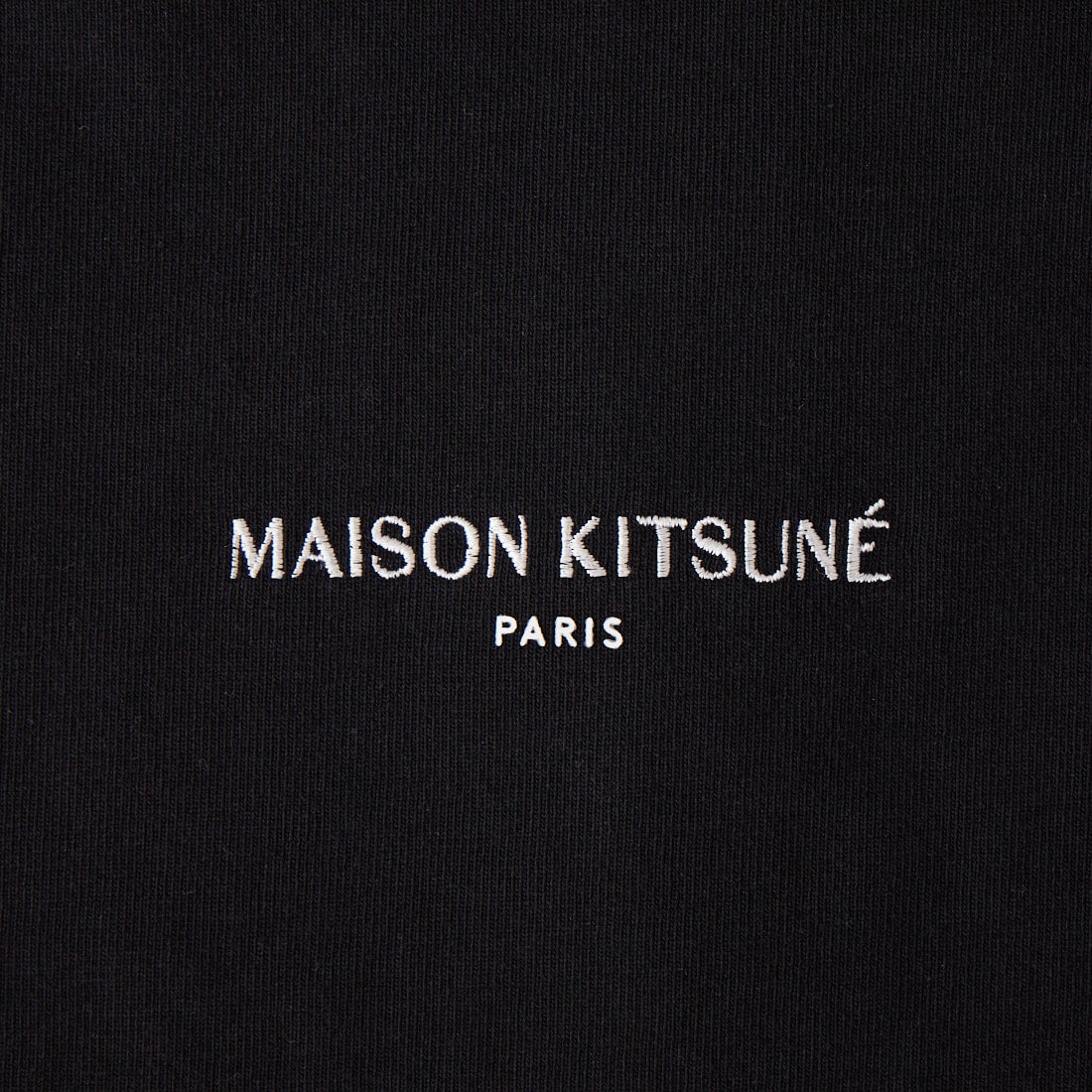 MAISON KITSUNE [メゾン キツネ] MAISON KITSUNE PARIS コンフォートTシャツ [QM00100KJ7025] P199 BLACK