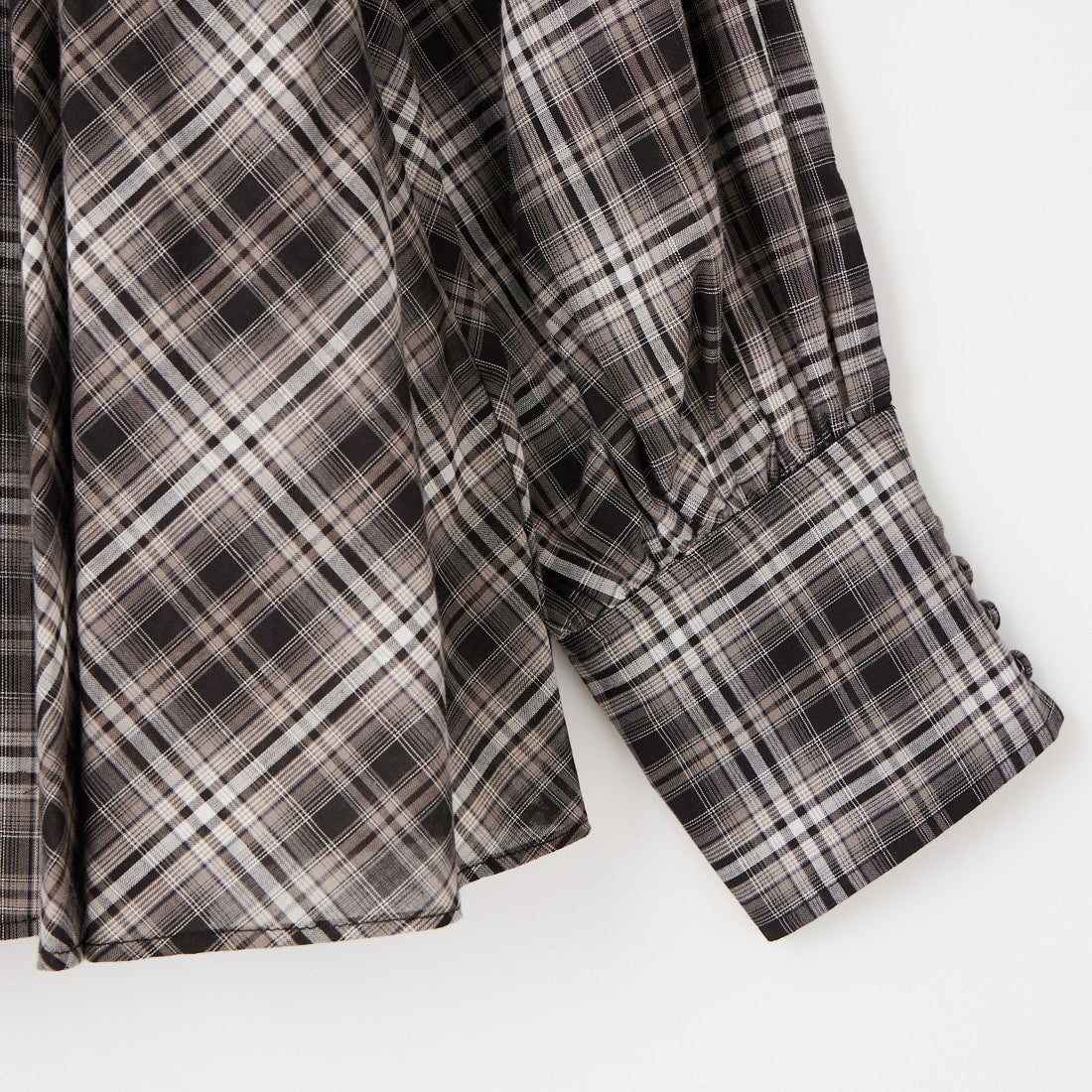 MAISON SPECIAL [メゾンスペシャル] タイ付Vネックボリュームブラウス [21261315704] BLK