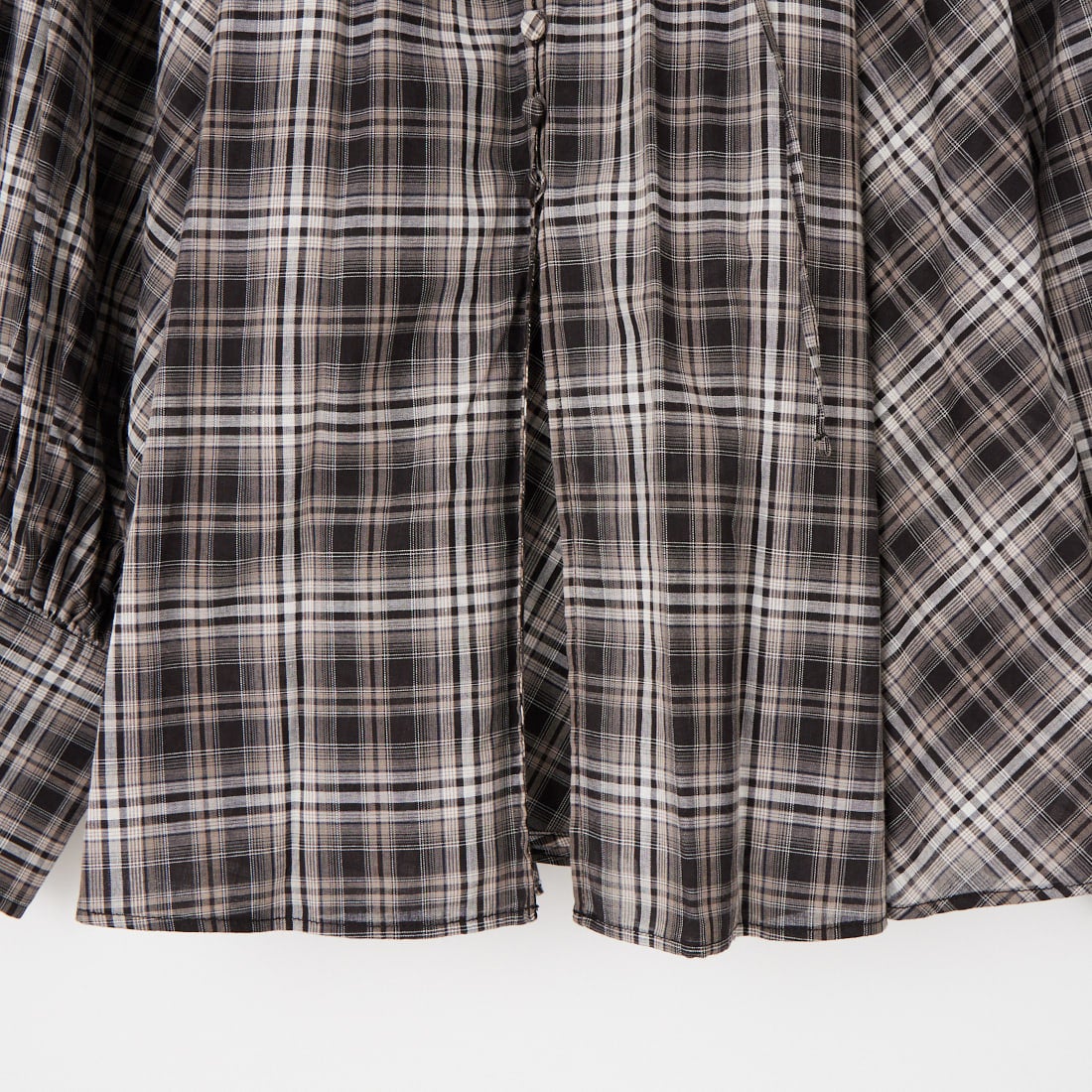 MAISON SPECIAL [メゾンスペシャル] タイ付Vネックボリュームブラウス [21261315704] BLK