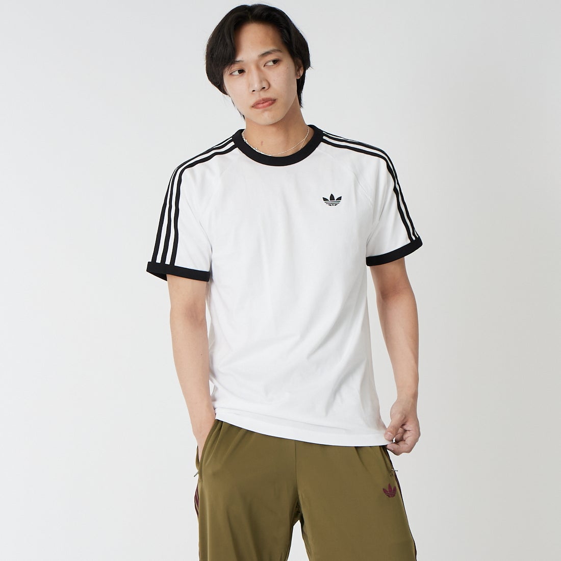 adidas Originals [アディダス オリジナルス] スリーストライプTシャツ [DB785] KE3537 &&モデル身長：179cm 着用サイズ：L&&