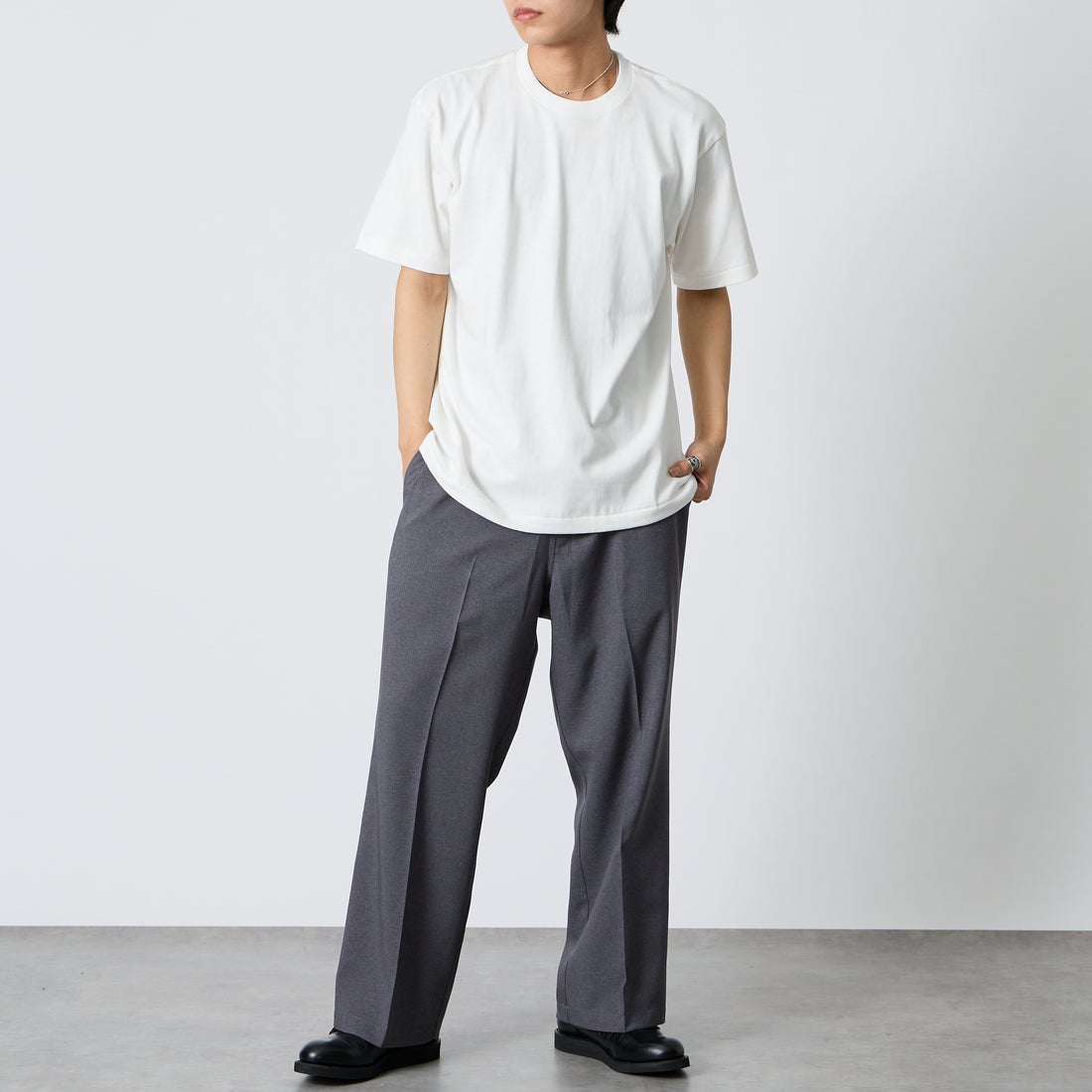 Hanes [ヘインズ] 1P SHIRO クルーネックTシャツ [HM1-D201] 010 WHITE &&モデル身長：179cm 着用サイズ：XL&&