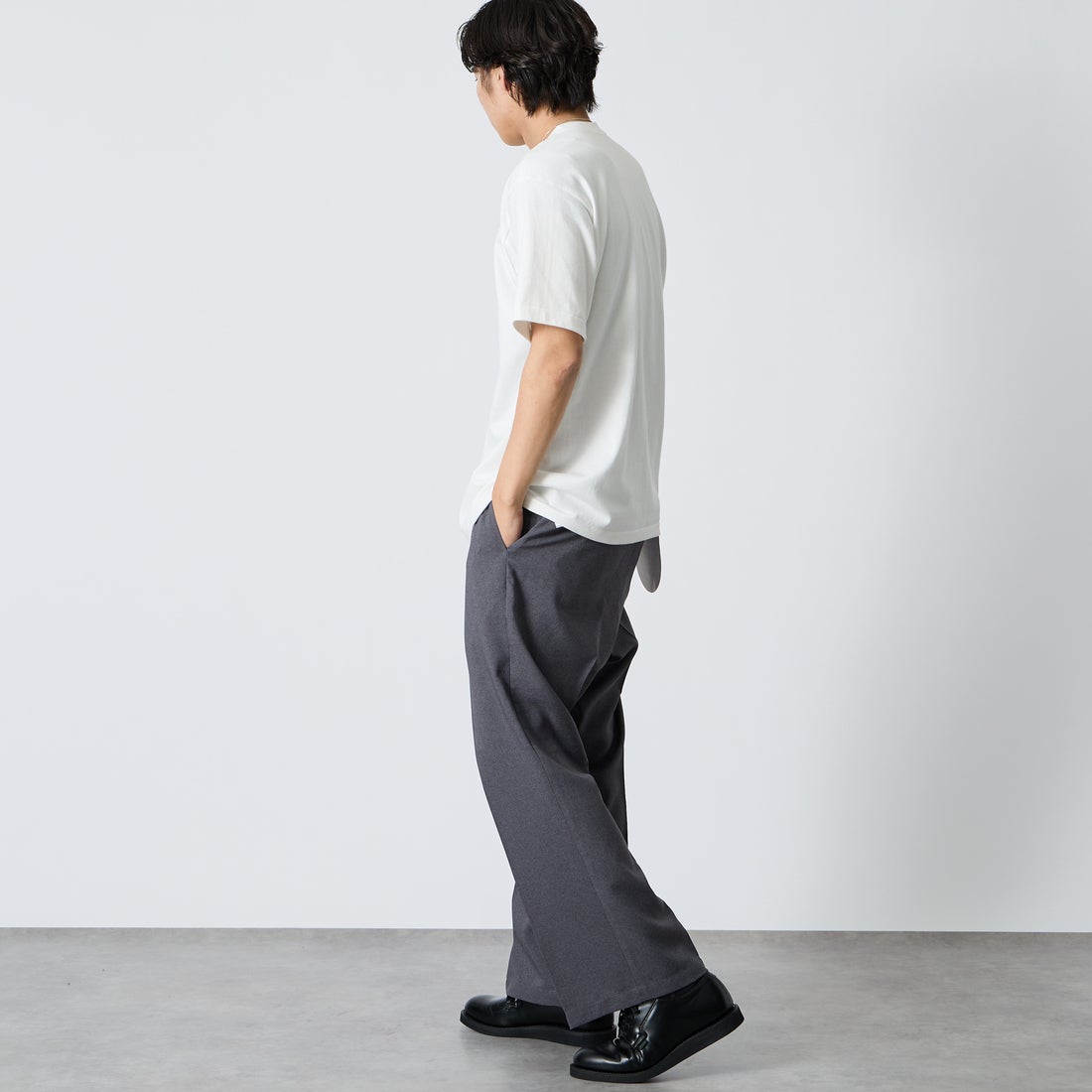 Hanes [ヘインズ] 1P SHIRO クルーネックTシャツ [HM1-D201] 010 WHITE &&モデル身長：179cm 着用サイズ：XL&&