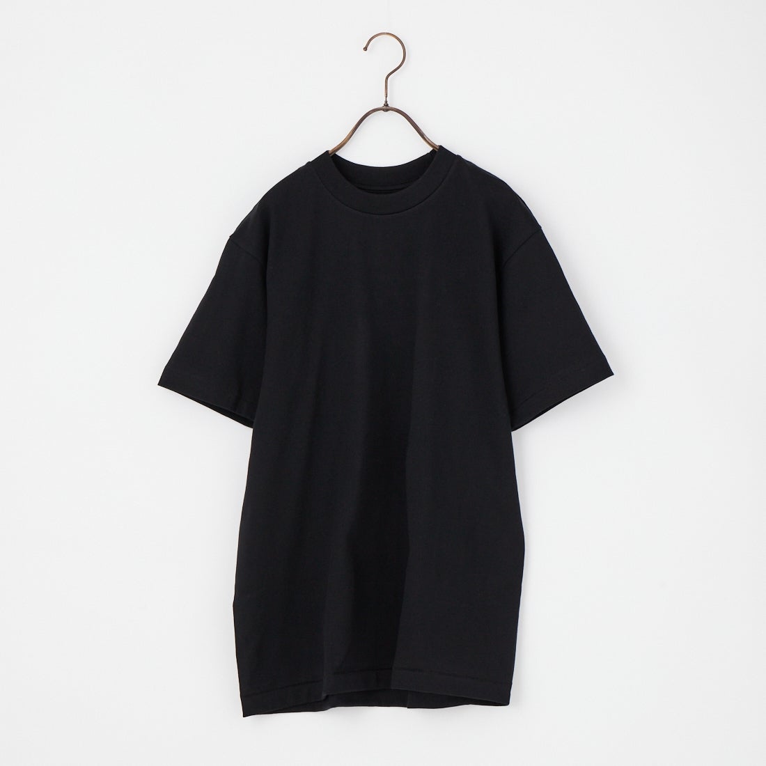 090 BLACK