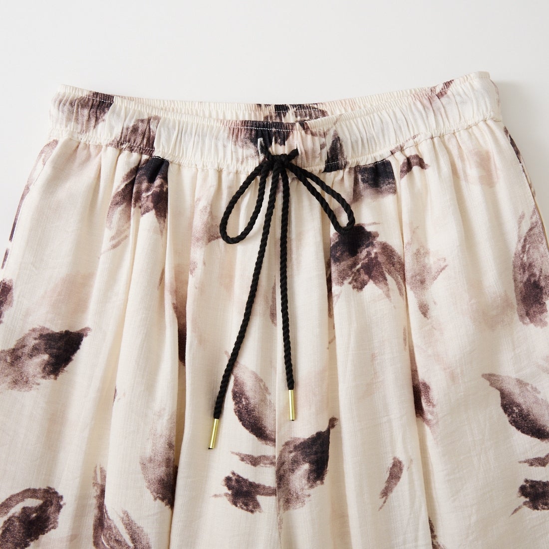 CHIGNON [シニヨン] フラワープリントイージーパンツ [3961-020KK] IVORY