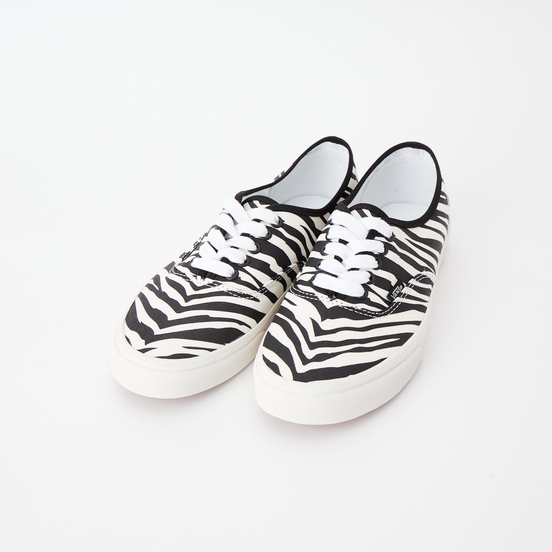 VANS [バンズ] オーセンティック [VN000D7YZBR] ZEBRA