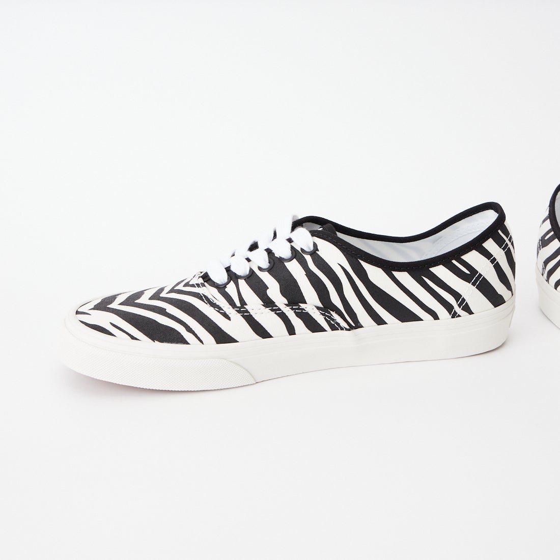 VANS [バンズ] オーセンティック [VN000D7YZBR] ZEBRA