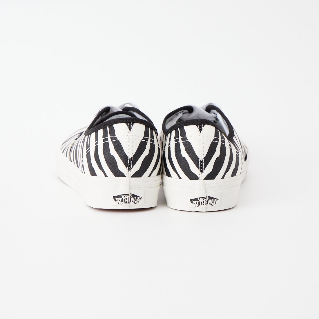 VANS [バンズ] オーセンティック [VN000D7YZBR] ZEBRA
