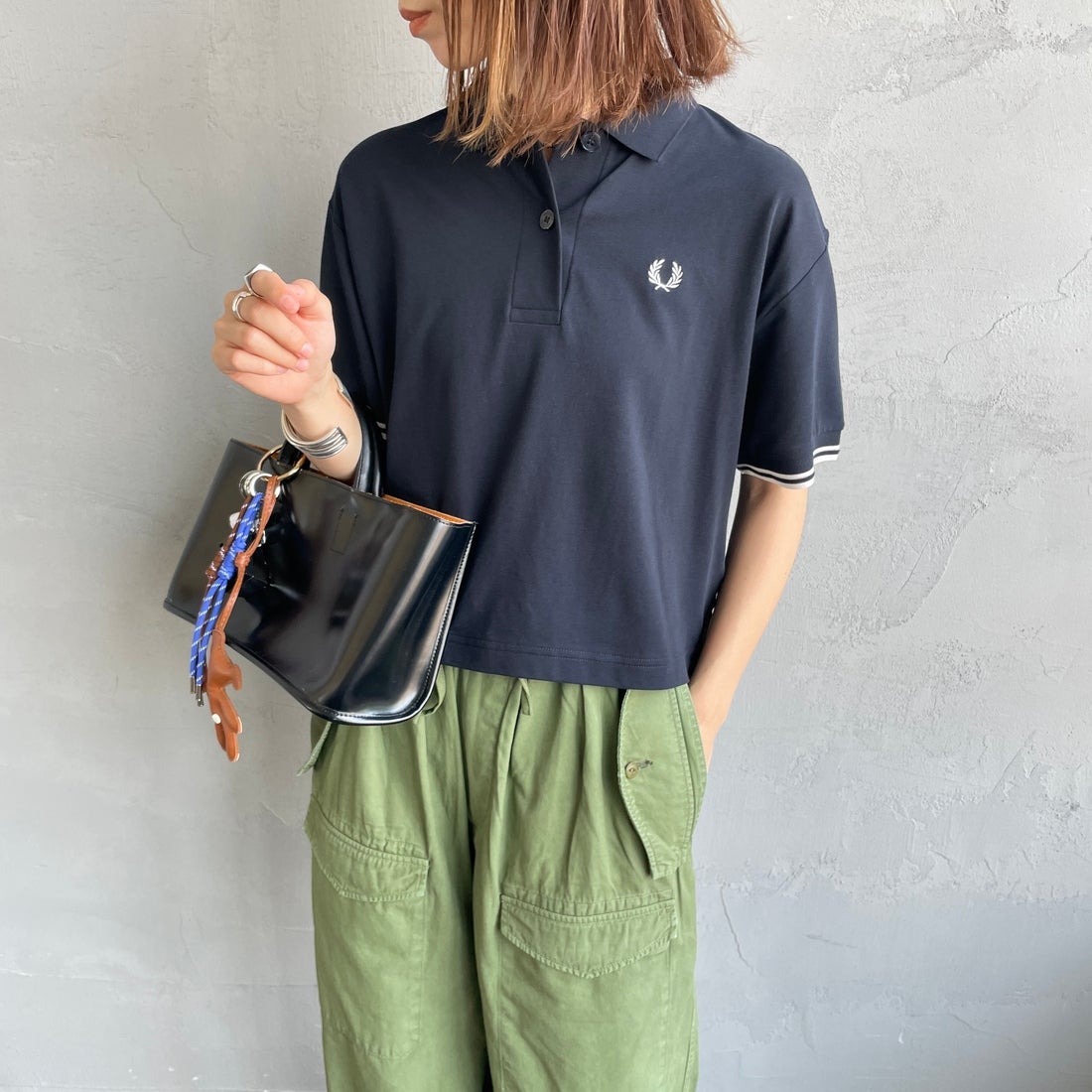 FRED PERRY [フレッドペリー] シアーティップポロシャツ [G2174] 608 NAVY &&モデル身長：158cm 着用サイズ：10&&